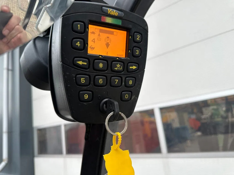 Carretilla elevadora eléctrica Yale ERP22VL 2.2 ton Triplex Freelift Sideshift Elektra Heftruck Accu 2022: foto 9