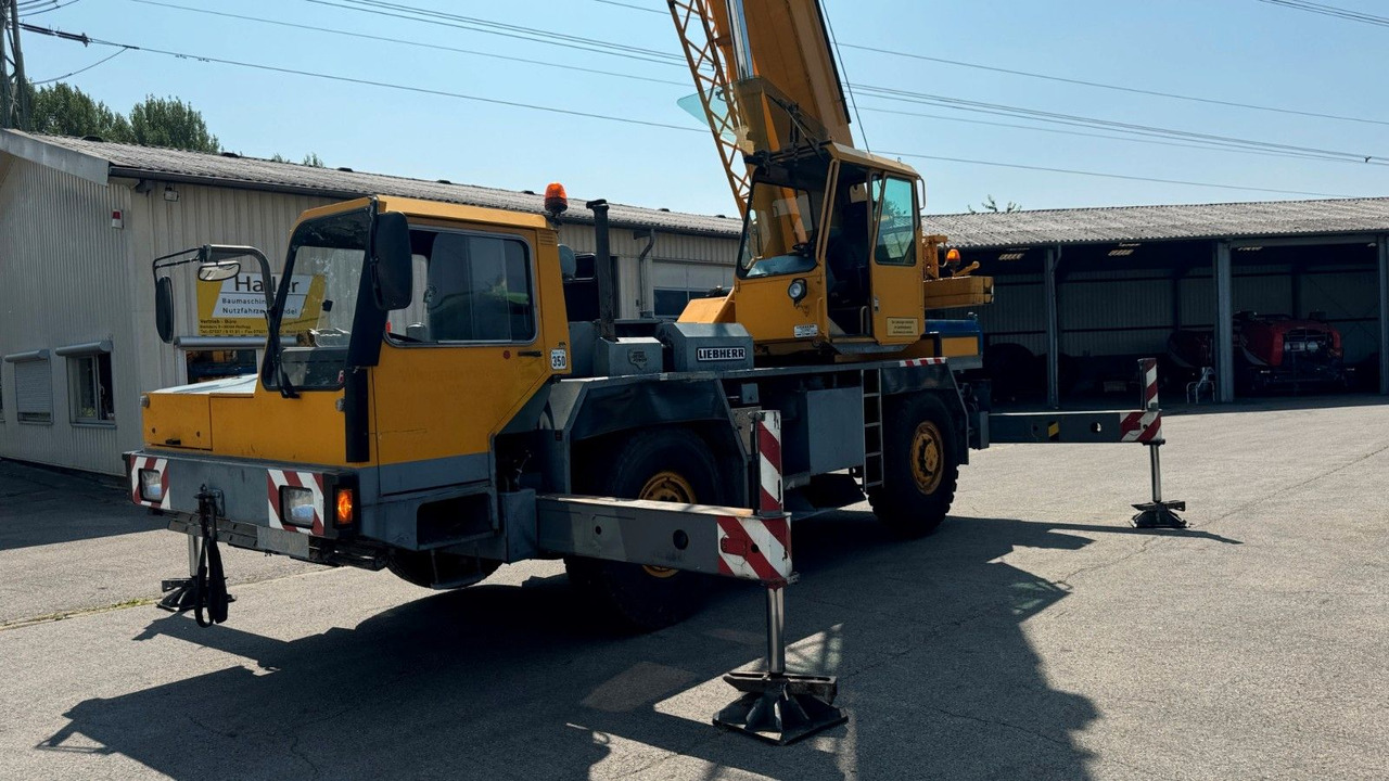 Liebherr LTM 1025 Mobilkran 40m Doppelklappspitze - Camión grúa: foto 2 Liebherr LTM 1025 Mobilkran 40m Doppelklappspitze - Camión grúa: foto 2