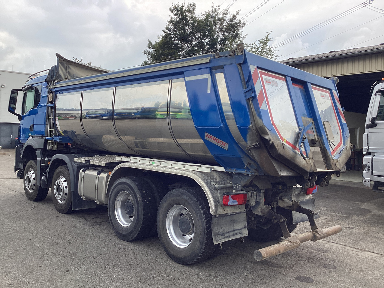 MAN TGS 35.510 - Camión volquete: foto 3 MAN TGS 35.510 - Camión volquete: foto 3