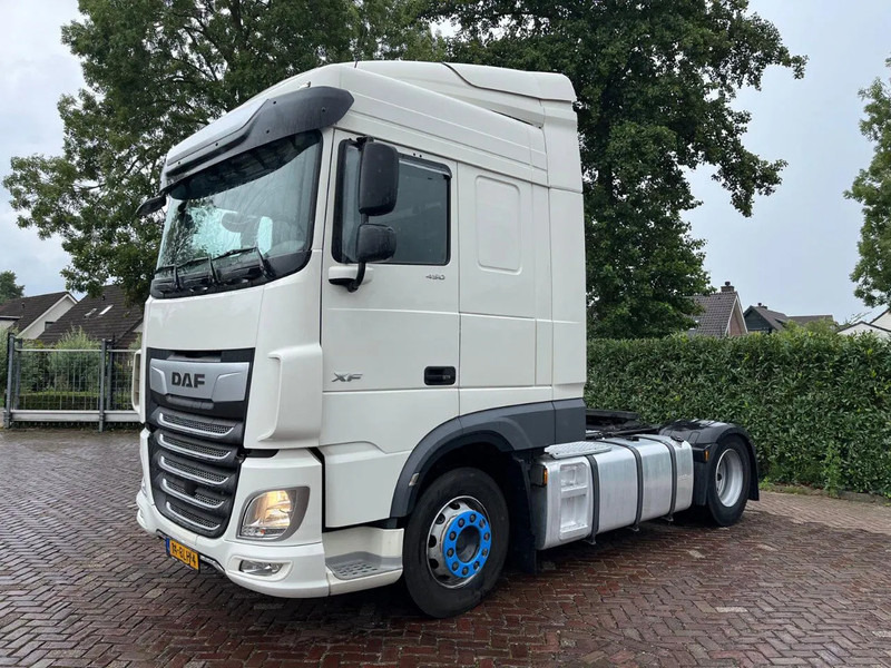 DAF XF 450 FT - Cabeza tractora: foto 1 DAF XF 450 FT - Cabeza tractora: foto 1