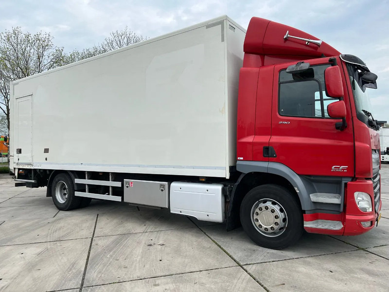 DAF CF 290 FA - Camión caja cerrada: foto 4 DAF CF 290 FA - Camión caja cerrada: foto 4