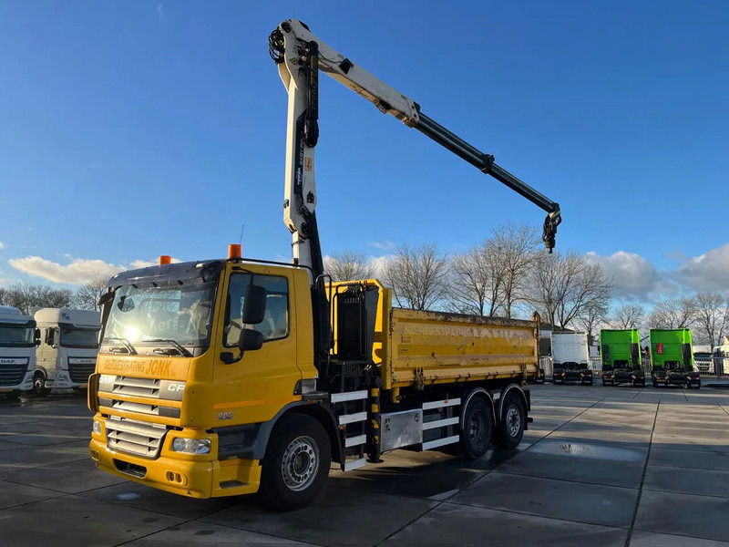 DAF CF 360 FAN Kipper knijperwagen - Camión grúa: foto 3 DAF CF 360 FAN Kipper knijperwagen - Camión grúa: foto 3