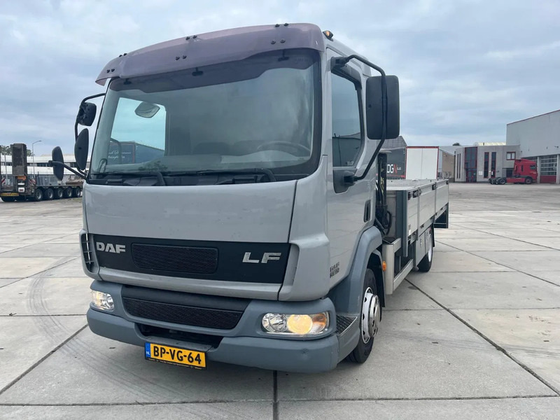 DAF LF 45 FA - Camión grúa: foto 2 DAF LF 45 FA - Camión grúa: foto 2