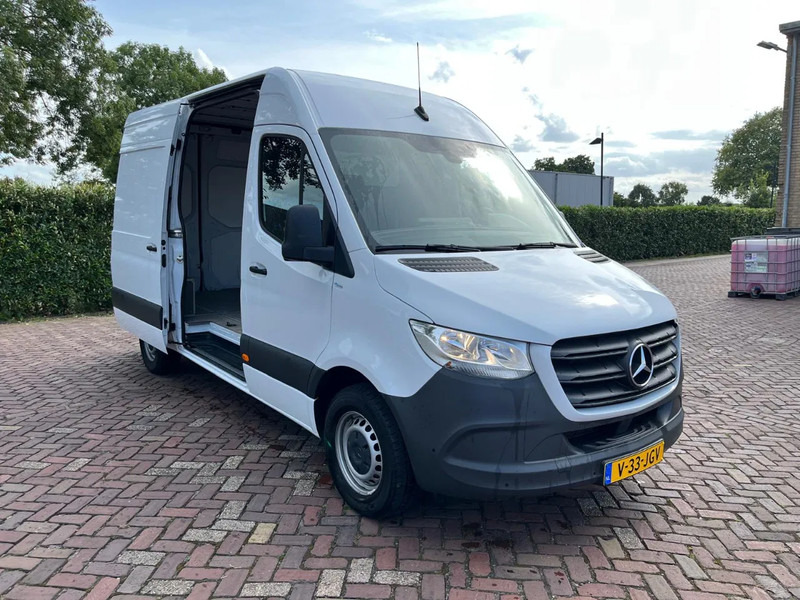 Mercedes-Benz Sprinter 317 1.9 CDI L2H1 - Furgón, Furgoneta combi: foto 5 Mercedes-Benz Sprinter 317 1.9 CDI L2H1 - Furgón, Furgoneta combi: foto 5
