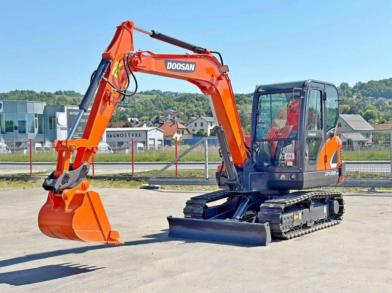 Doosan DX 55 - 9 C * Raupenbagger * TOPZUSTAND - Bulldozer: foto 1 Doosan DX 55 - 9 C * Raupenbagger * TOPZUSTAND - Bulldozer: foto 1