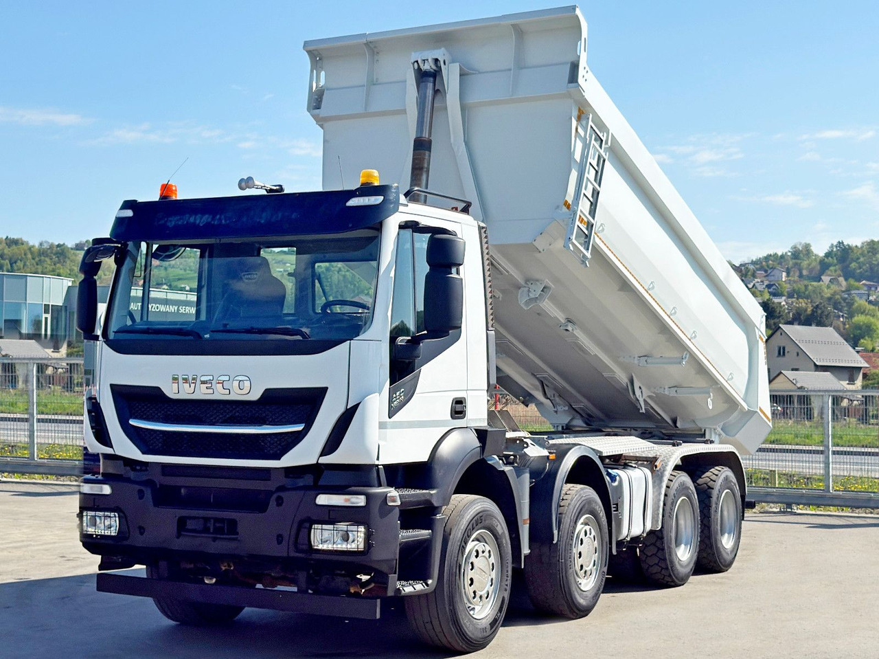 Iveco STRALIS X - WAY 460 * KIPPER * 8x4 * TOPZUSTAND - Camión volquete: foto 4 Iveco STRALIS X - WAY 460 * KIPPER * 8x4 * TOPZUSTAND - Camión volquete: foto 4
