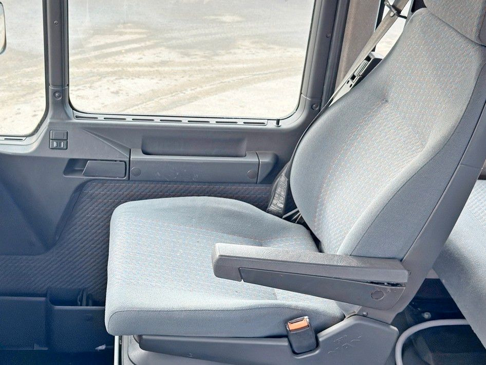 Camión volquete, Camión grúa MAN 35.414 * PALFINGER PK 36002 +FUNK / 8x6: foto 12 Camión volquete, Camión grúa MAN 35.414 * PALFINGER PK 36002 +FUNK / 8x6: foto 12