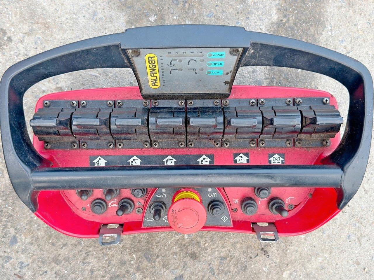 Camión volquete, Camión grúa MAN 35.414 * PALFINGER PK 36002 +FUNK / 8x6: foto 15 Camión volquete, Camión grúa MAN 35.414 * PALFINGER PK 36002 +FUNK / 8x6: foto 15