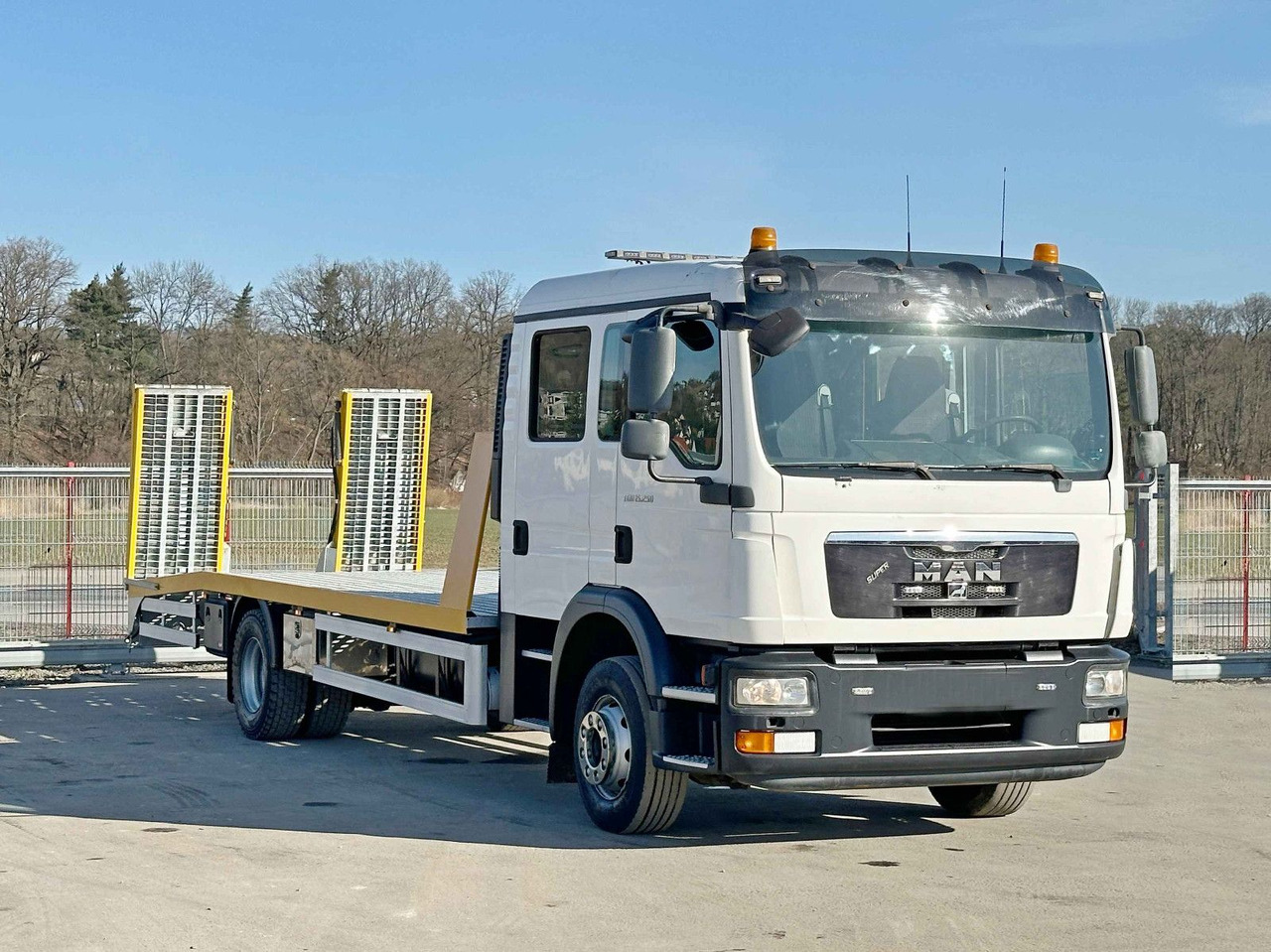 MAN TGM 15.250 * Abschleppwagen 6,80 m * TOP - Grua de remolque autos: foto 2 MAN TGM 15.250 * Abschleppwagen 6,80 m * TOP - Grua de remolque autos: foto 2
