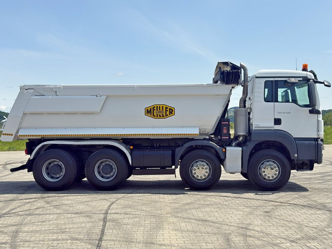 Camión volquete MAN TGS 35.420 KIPPER * 8x4 * TOPZUSTAND: foto 6