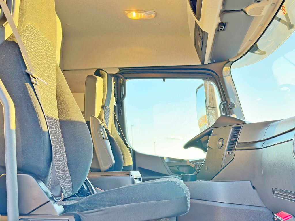 Camión volquete, Camión grúa Mercedes-Benz AROCS 3248 * KIPPER * 8x4 * TOPZUSTAND Mercedes-Benz AROCS 3248 * KIPPER * 8x4 * TOPZUSTAND: foto 8