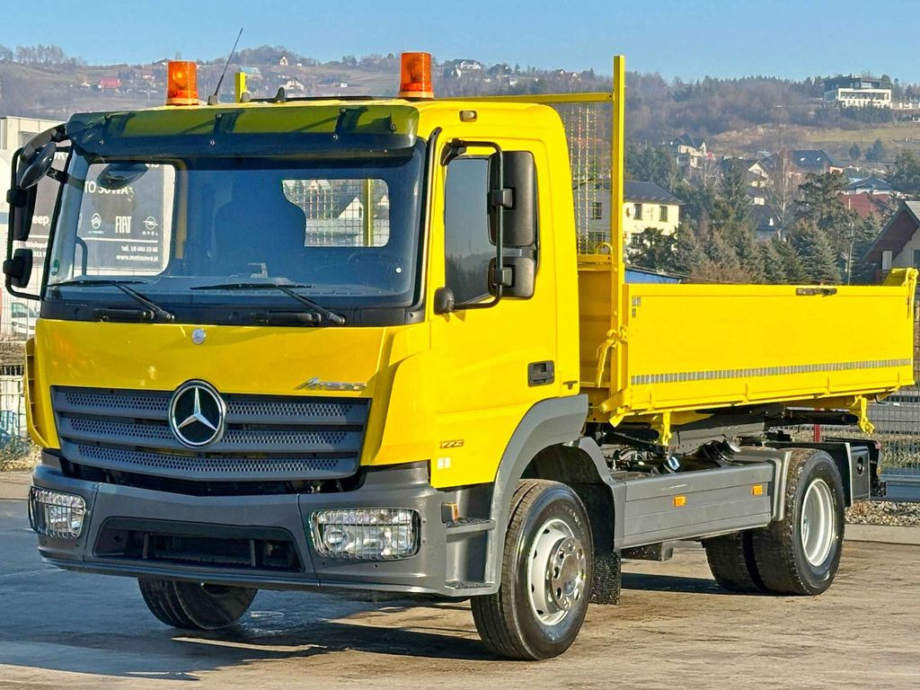 Mercedes-Benz ATEGO 1223 * KIPPER 4,20m * TOPZUSTAND Mercedes-Benz ATEGO 1223 * KIPPER 4,20m * TOPZUSTAND - Camión volquete, Camión grúa: foto 5 Mercedes-Benz ATEGO 1223 * KIPPER 4,20m * TOPZUSTAND Mercedes-Benz ATEGO 1223 * KIPPER 4,20m * TOPZUSTAND - Camión volquete, Camión grúa: foto 5