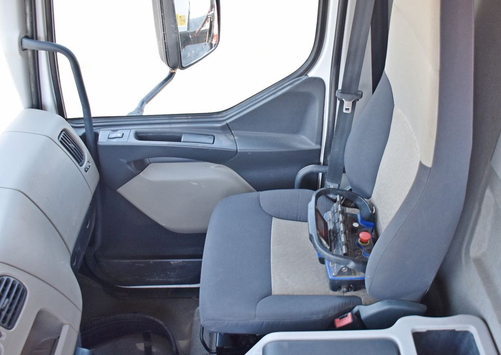 Camión grúa, Camión volquete Renault MIDLUM 300 DXI * FASSI F105A.0.21 + PILOT* TOP Renault MIDLUM 300 DXI * FASSI F105A.0.21 + PILOT* TOP: foto 10 Camión grúa, Camión volquete Renault MIDLUM 300 DXI * FASSI F105A.0.21 + PILOT* TOP Renault MIDLUM 300 DXI * FASSI F105A.0.21 + PILOT* TOP: foto 10