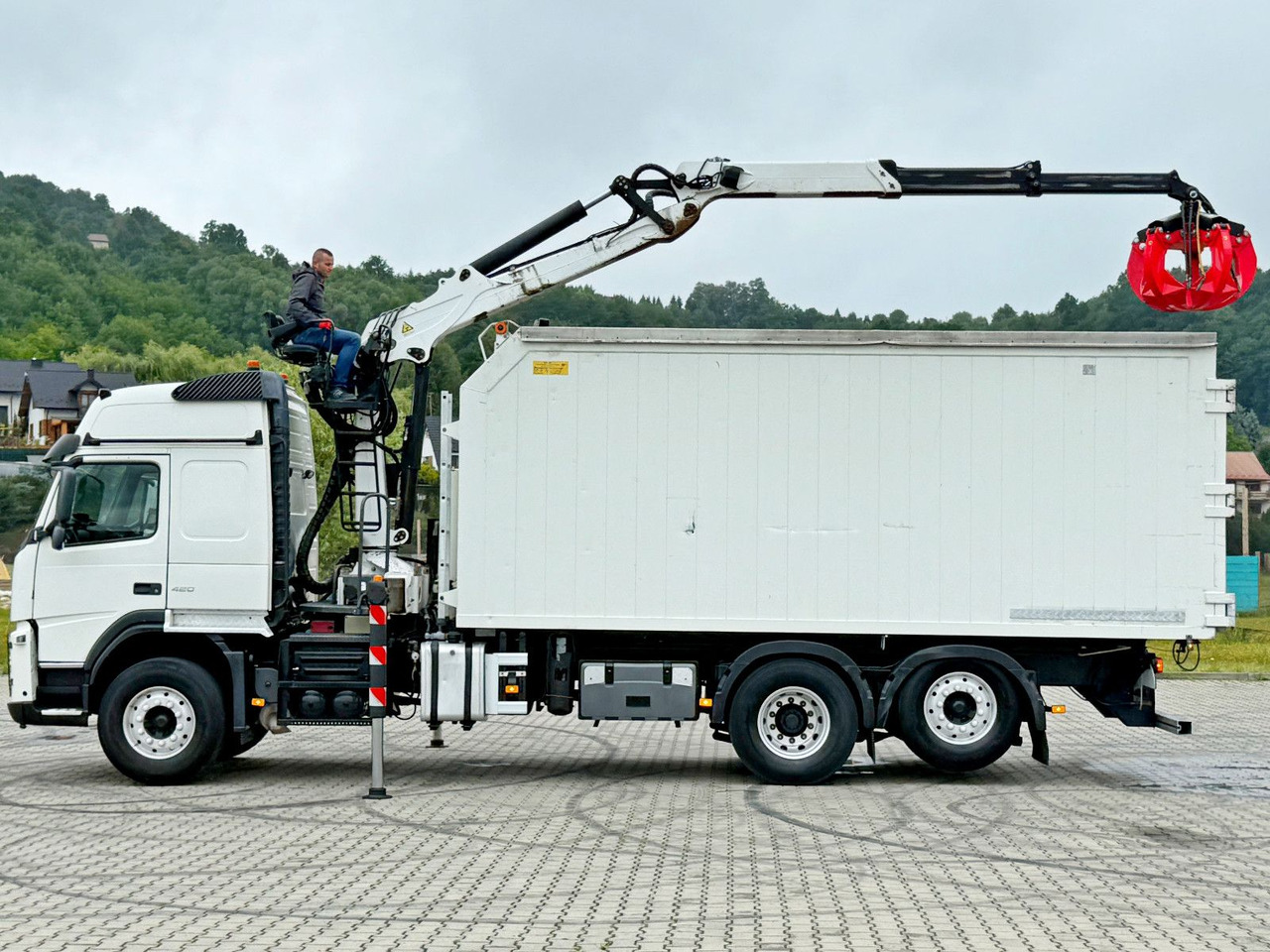 Volvo FM 420 Kipper 6,20 m * EPSILON Q150L75 *TOP - Camión volquete, Camión grúa: foto 5 Volvo FM 420 Kipper 6,20 m * EPSILON Q150L75 *TOP - Camión volquete, Camión grúa: foto 5