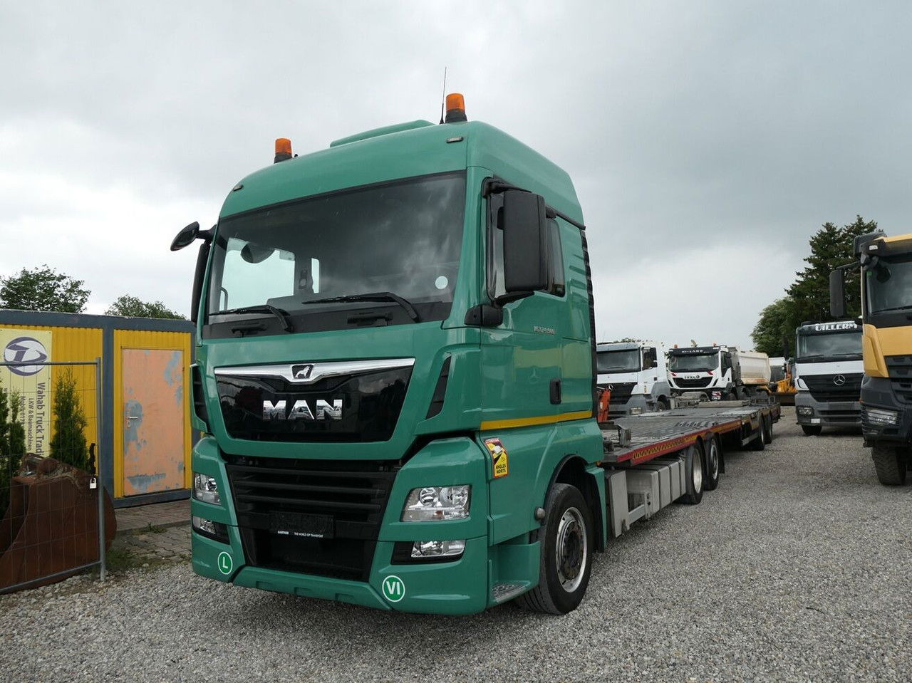 MAN TGX 24 24.500 - Camión portavehículos: foto 2 MAN TGX 24 24.500 - Camión portavehículos: foto 2