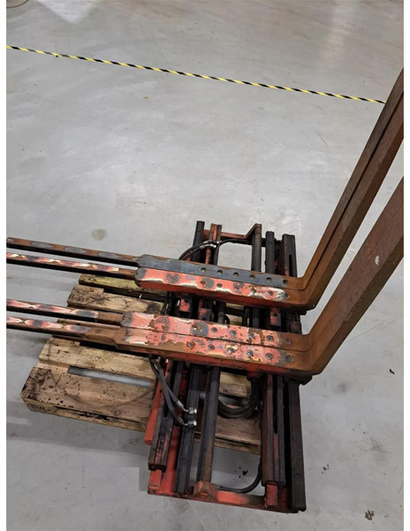 Kaup 2T429 Double Pallet Handler - Implemento para Equipo de manutención: foto 5 Kaup 2T429 Double Pallet Handler - Implemento para Equipo de manutención: foto 5