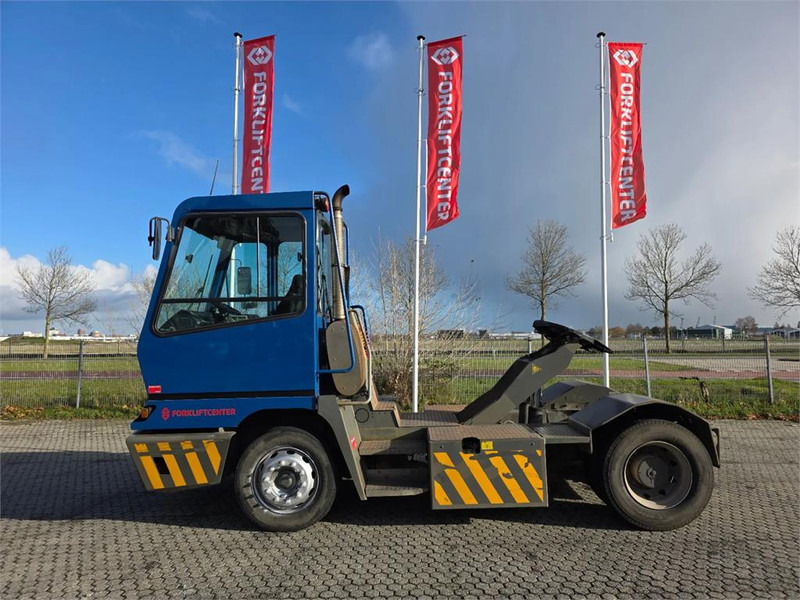 Terberg YT222 - Tractor industrial: foto 4 Terberg YT222 - Tractor industrial: foto 4