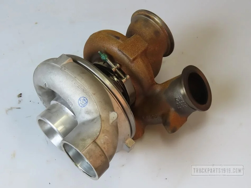 MAN Engines & Parts Turbolader D2676LF51 - Turbocompresor para Camión: foto 1 MAN Engines & Parts Turbolader D2676LF51 - Turbocompresor para Camión: foto 1