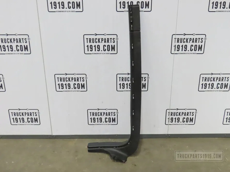 Scania 2126889 Paneel A-stijl Li. Scania - Cabina e interior para Camión: foto 1 Scania 2126889 Paneel A-stijl Li. Scania - Cabina e interior para Camión: foto 1