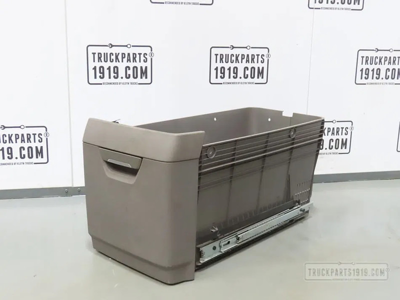 Scania 2342123 Opbergvak Scania - Cabina e interior para Camión: foto 1 Scania 2342123 Opbergvak Scania - Cabina e interior para Camión: foto 1