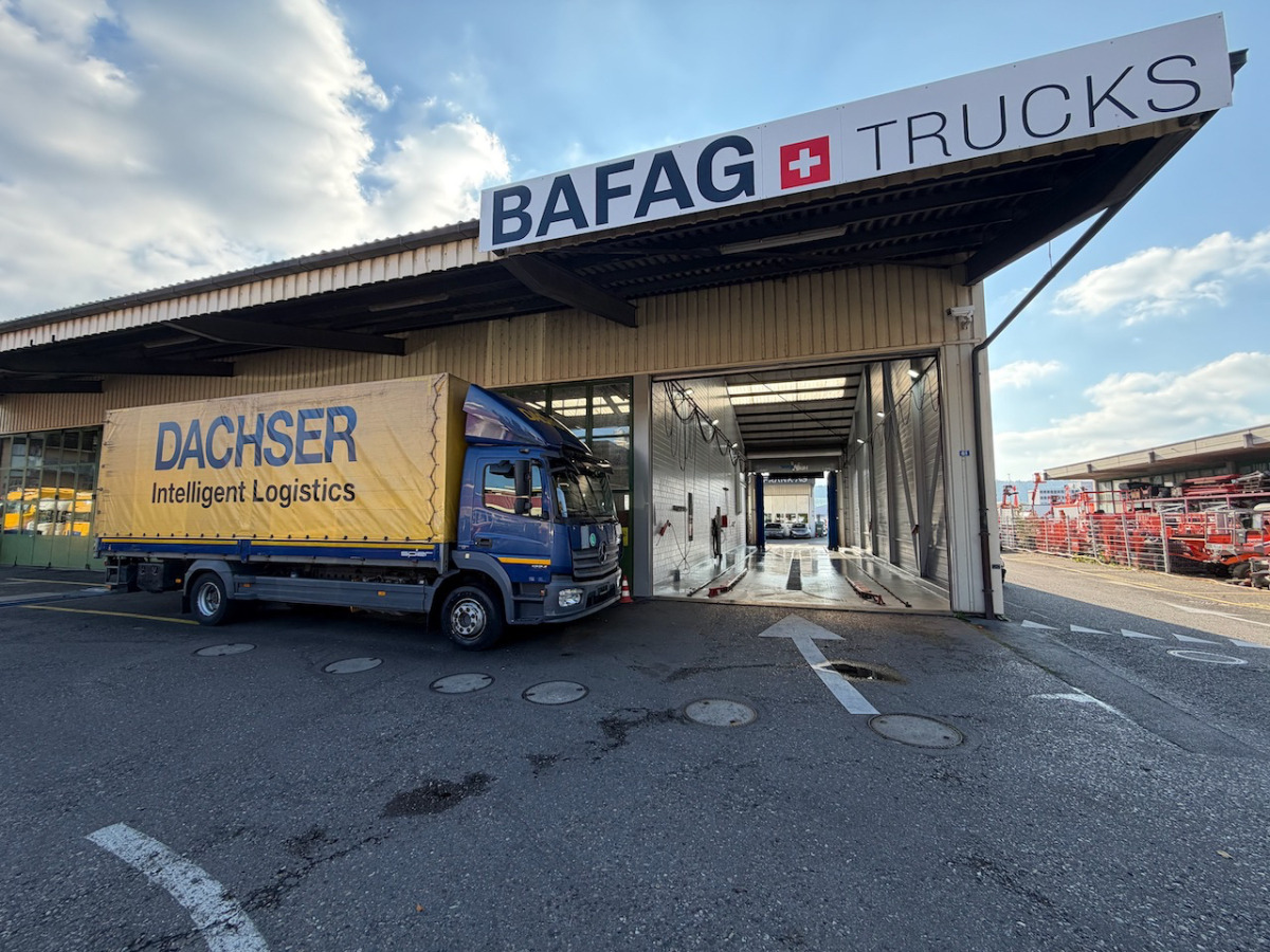 MERCEDES 1224 L - Camión lona: foto 2 MERCEDES 1224 L - Camión lona: foto 2