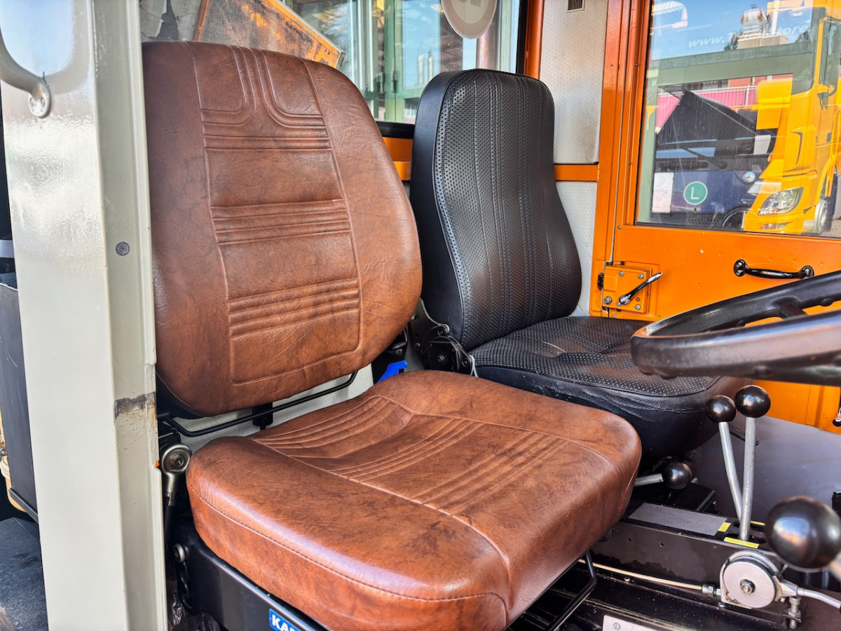 Vehículo municipal Marke Rolba R200: foto 11 Vehículo municipal Marke Rolba R200: foto 11