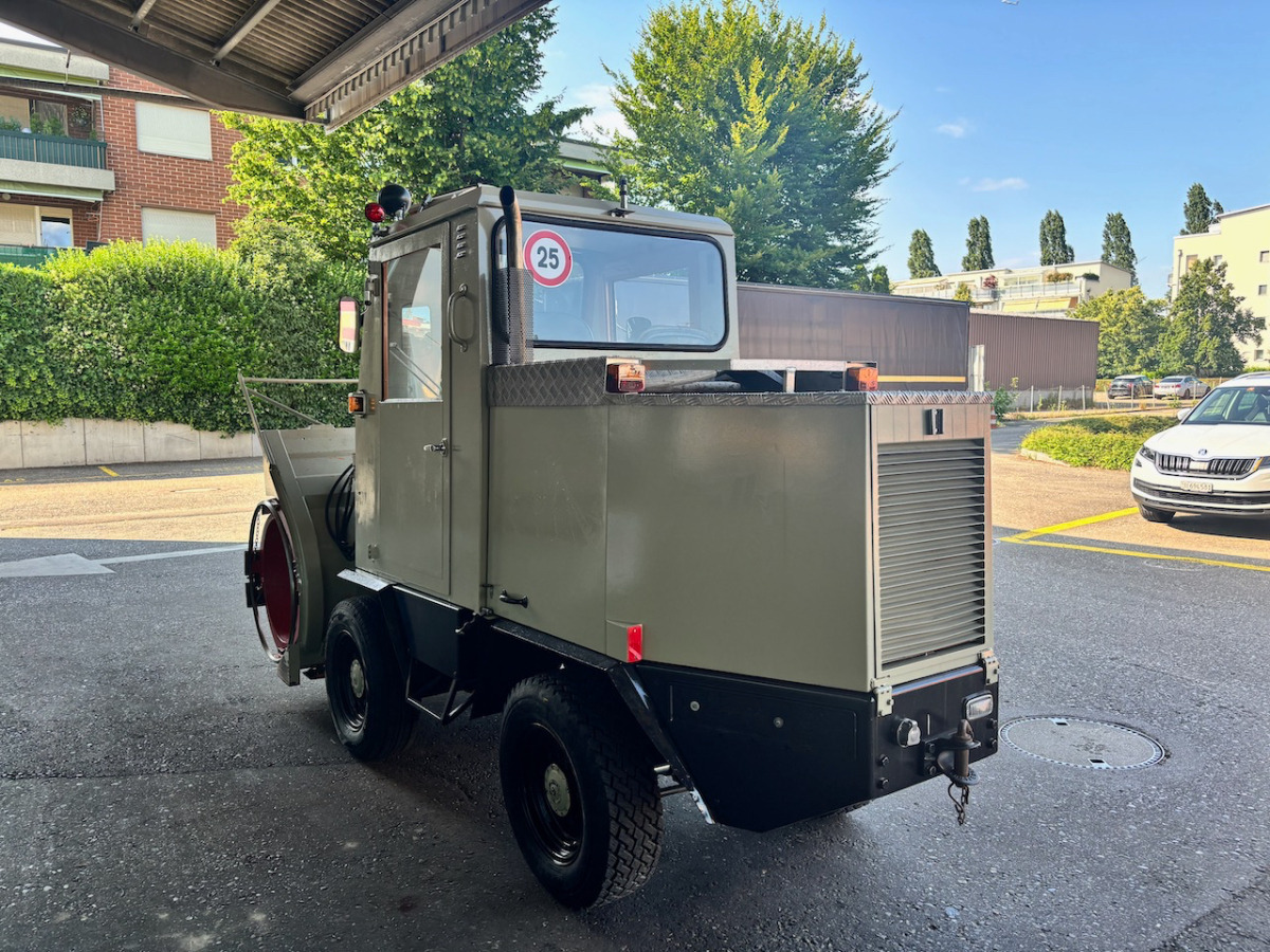 Vehículo municipal Marke Rolba R200: foto 7 Vehículo municipal Marke Rolba R200: foto 7