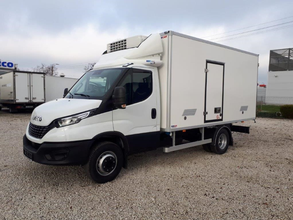 Iveco Daily 70C21A8 Tiefkühkoffer -18°C - Furgoneta frigorifica: foto 2 Iveco Daily 70C21A8 Tiefkühkoffer -18°C - Furgoneta frigorifica: foto 2