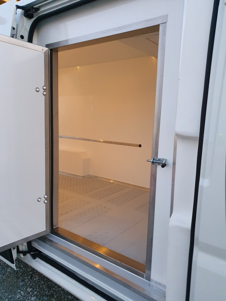 Renault Master L3H2 Tiefkühlkasten -18°C - Furgoneta frigorifica: foto 4 Renault Master L3H2 Tiefkühlkasten -18°C - Furgoneta frigorifica: foto 4