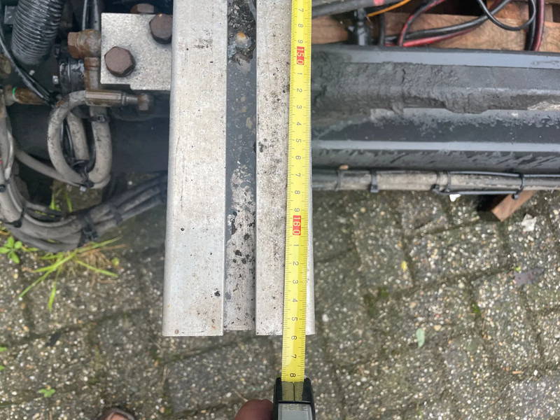 Leasing de Kässbohrer 1500 KG Laadklep. Gebruikt Kässbohrer 1500 KG Laadklep. Gebruikt: foto 7