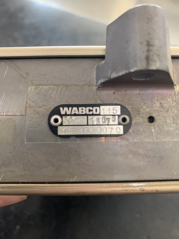 CONTROL UNIT EPS ELECTRONICS MERCEDES SK - Sistema eléctrico para Camión: foto 2 CONTROL UNIT EPS ELECTRONICS MERCEDES SK - Sistema eléctrico para Camión: foto 2