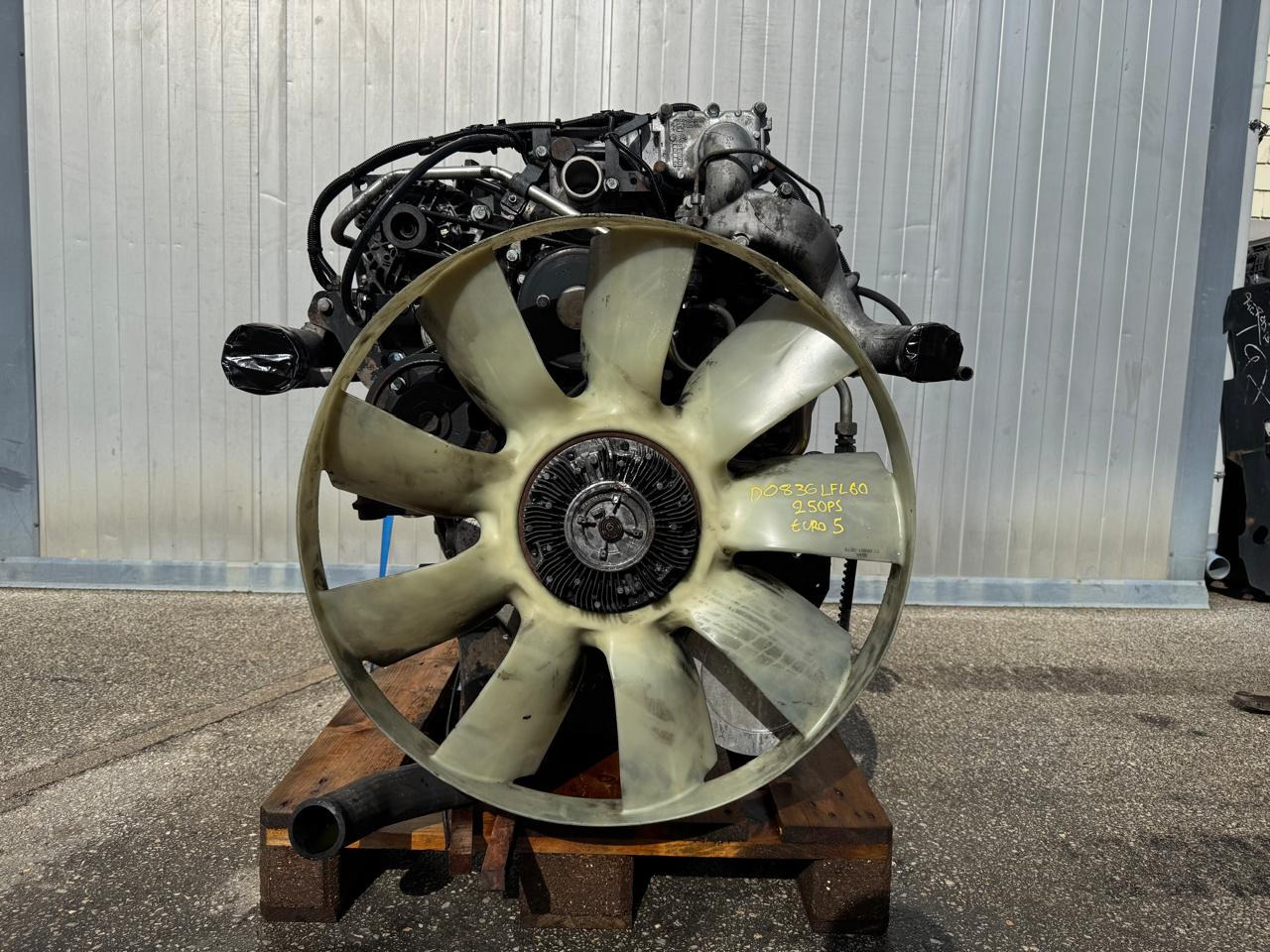 ENGINE MAN TGM D0836LFL60 EURO 5 250PS  - Motor y piezas: foto 2 ENGINE MAN TGM D0836LFL60 EURO 5 250PS  - Motor y piezas: foto 2