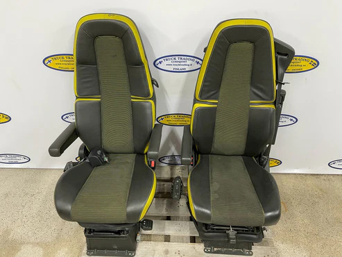 Volvo FH16 FH4 - Asiento: foto 2 Volvo FH16 FH4 - Asiento: foto 2
