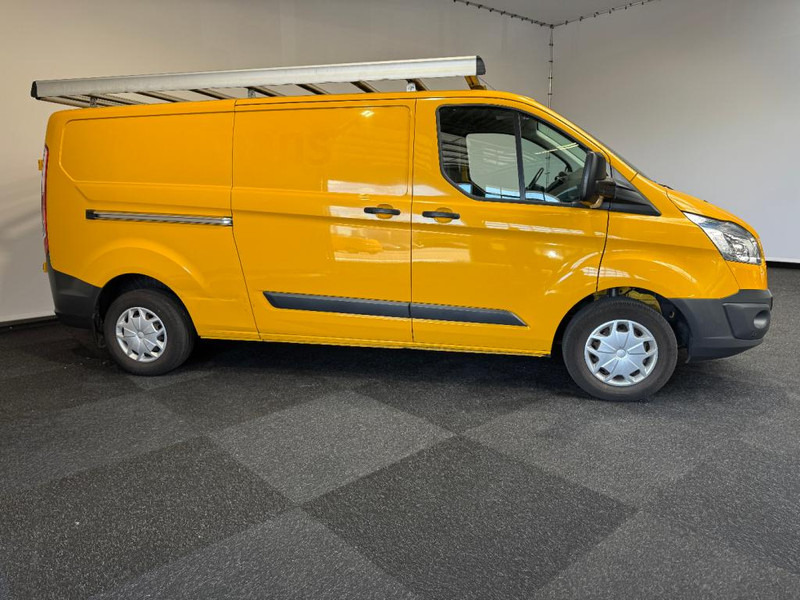 Ford Transit Custom L2H1 Euro 6 Airco Trekhaak Imperiaal - Furgoneta pequeña: foto 5 Ford Transit Custom L2H1 Euro 6 Airco Trekhaak Imperiaal - Furgoneta pequeña: foto 5