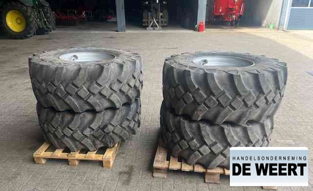 Magni 445/65R22.5 - Neumáticos y llantas para Maquinaria agrícola: foto 2 Magni 445/65R22.5 - Neumáticos y llantas para Maquinaria agrícola: foto 2