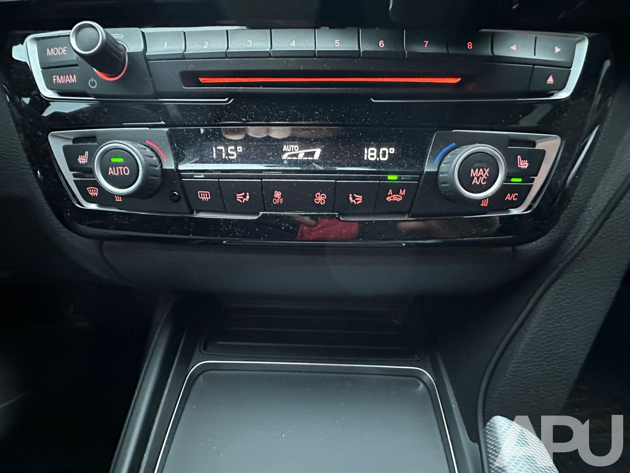 BMW 330i F30 M-PAKIET PERFORMANCE - Coche: foto 2 BMW 330i F30 M-PAKIET PERFORMANCE - Coche: foto 2