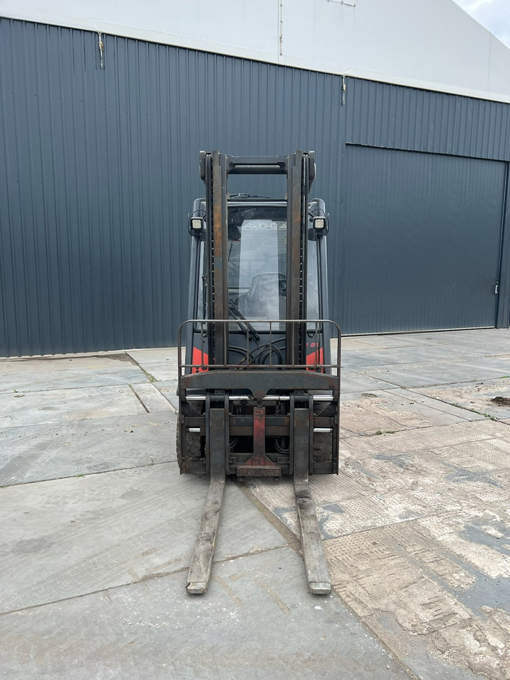 LINDE H25D-02 - Carretilla elevadora: foto 3 LINDE H25D-02 - Carretilla elevadora: foto 3