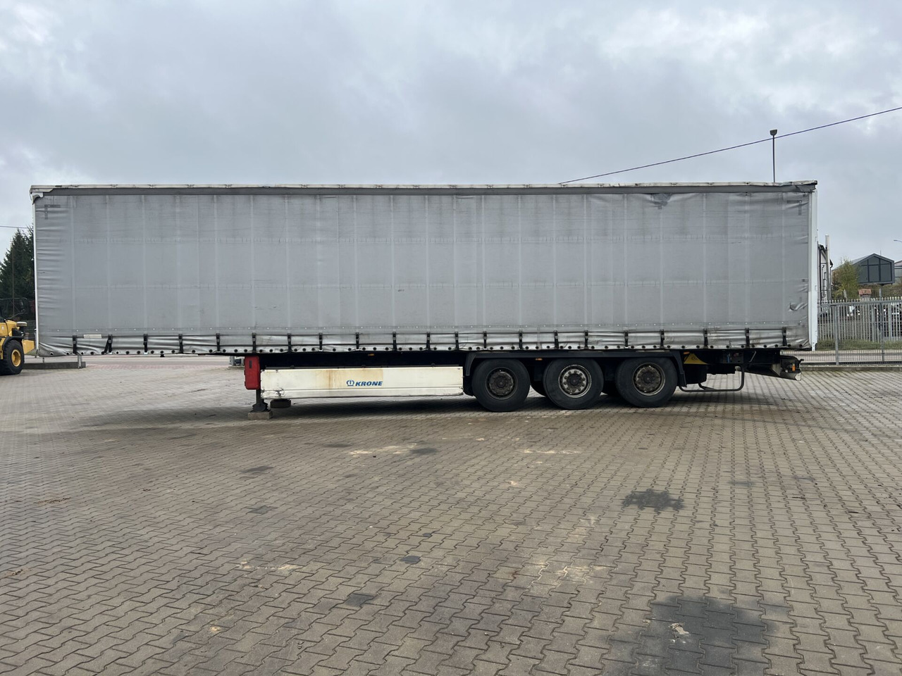 Naczepa ciężarowa KRONE - Semirremolque lona: foto 2 Naczepa ciężarowa KRONE - Semirremolque lona: foto 2