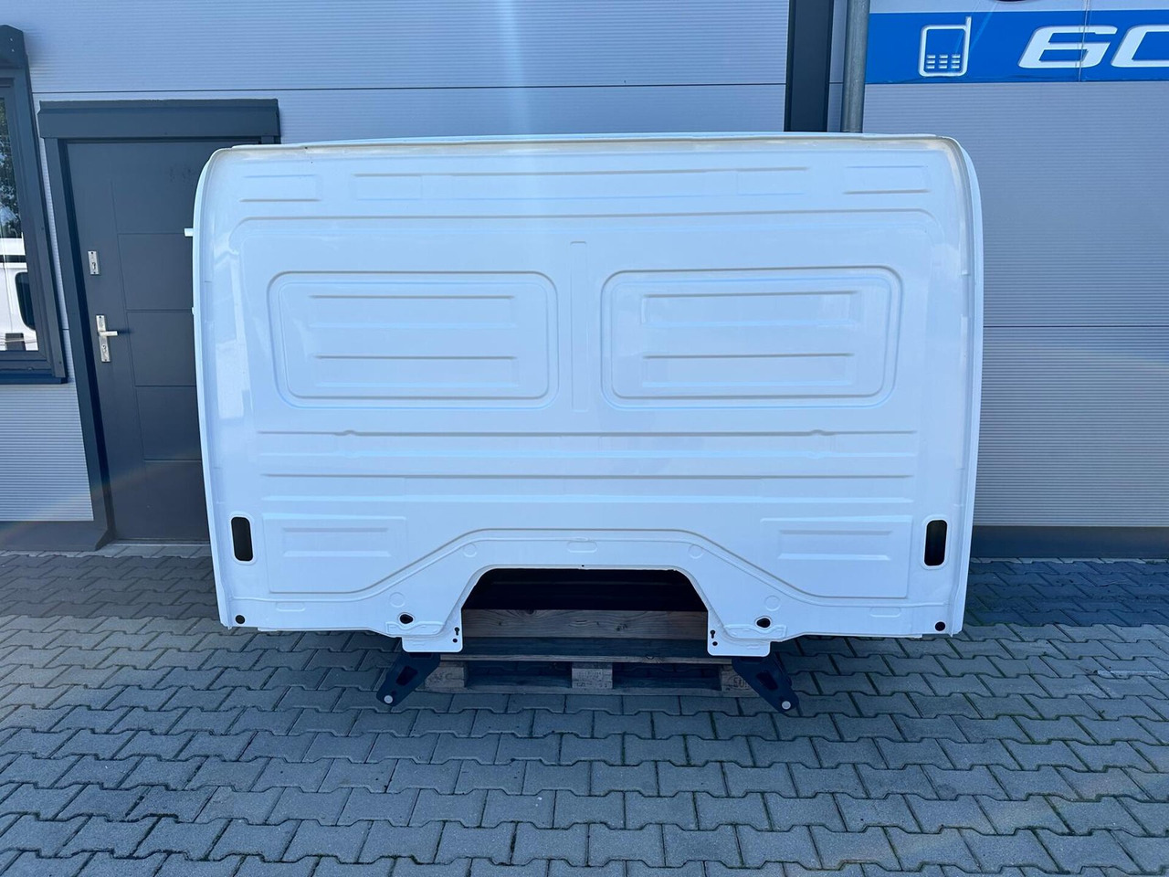 MB ATEGO CABINE EURO 6 TUNEL VOOR 6 CYL.MOTOR ALLEEN FRAME 000074B - Cabina para Camión: foto 4 MB ATEGO CABINE EURO 6 TUNEL VOOR 6 CYL.MOTOR ALLEEN FRAME 000074B - Cabina para Camión: foto 4