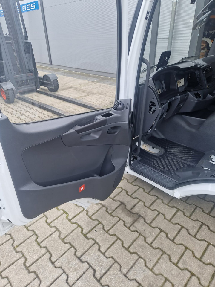 MB ATEGO CABINE EURO 6 TUNEL VOOR 6 CYL.MOTOR WITHOUT SEAT 000074 - Cabina para Camión: foto 5 MB ATEGO CABINE EURO 6 TUNEL VOOR 6 CYL.MOTOR WITHOUT SEAT 000074 - Cabina para Camión: foto 5