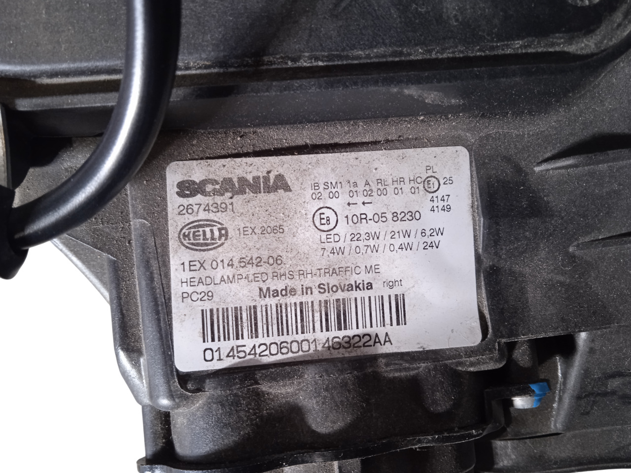 SCANIA S LED KOPLAMP RH USED 2674391U - Faro delantero para Camión: foto 4 SCANIA S LED KOPLAMP RH USED 2674391U - Faro delantero para Camión: foto 4