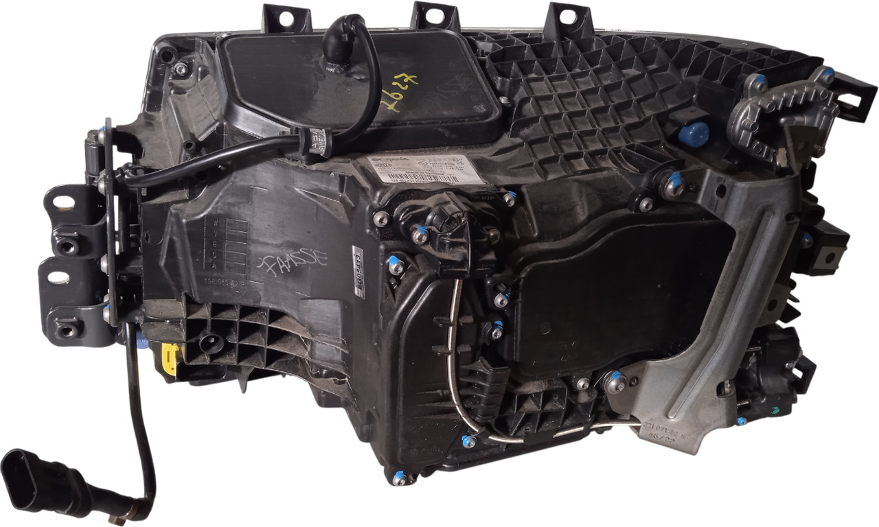 SCANIA S LED KOPLAMP RH USED 2674391U - Faro delantero para Camión: foto 3 SCANIA S LED KOPLAMP RH USED 2674391U - Faro delantero para Camión: foto 3