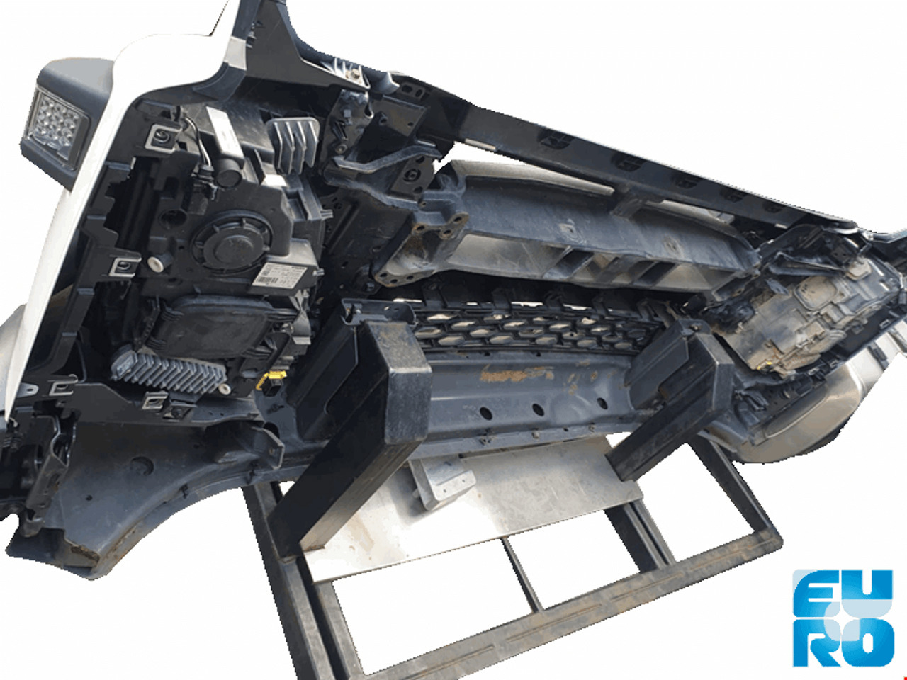 VOLVO FMX 4 VOORKANT ONDER GEBRUIKT 000190 - Capota para Camión: foto 2 VOLVO FMX 4 VOORKANT ONDER GEBRUIKT 000190 - Capota para Camión: foto 2