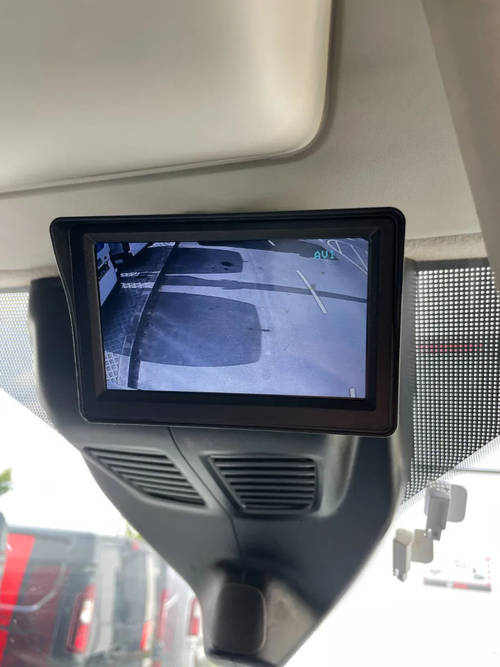 2021 Low Mileage Ford Transit 350L Trend - Furgón: foto 2 2021 Low Mileage Ford Transit 350L Trend - Furgón: foto 2