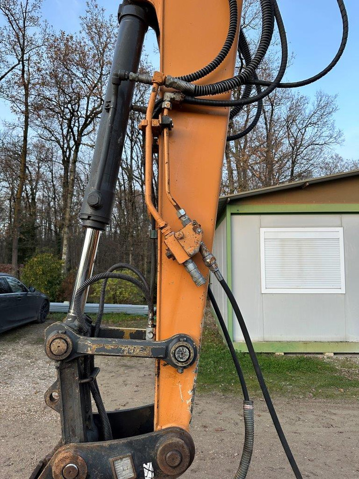 Miniexcavadora CASE CX 80 C: foto 10