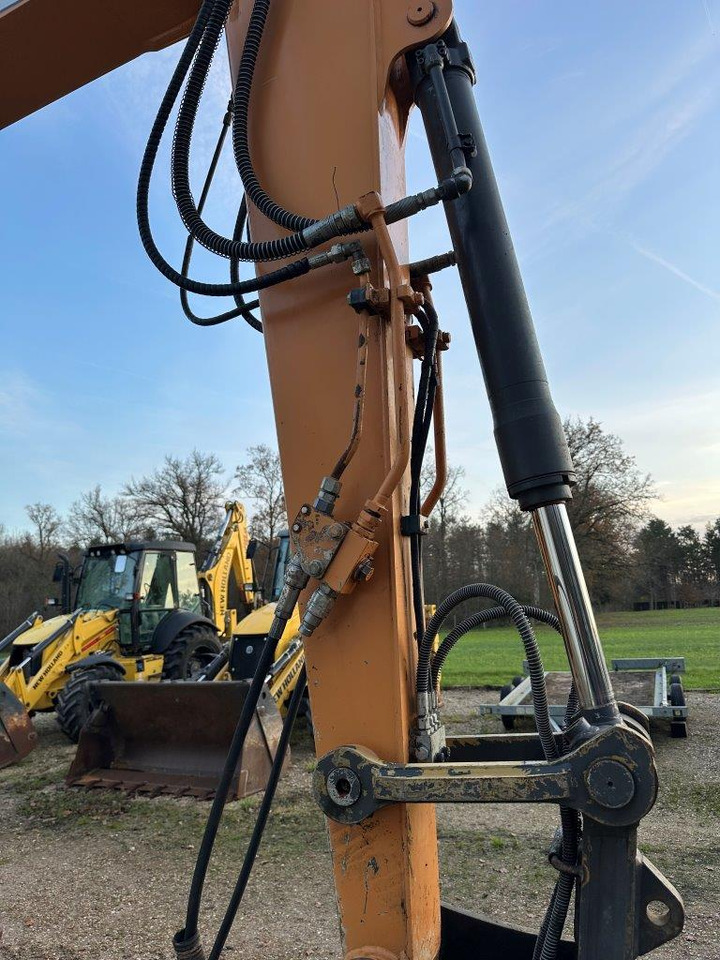 Miniexcavadora CASE CX 80 C: foto 11