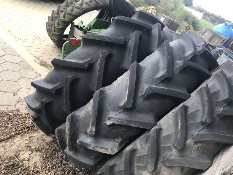 Stel wielen 14.9R38 Pirelli - Rueda completa para Maquinaria agrícola: foto 2 Stel wielen 14.9R38 Pirelli - Rueda completa para Maquinaria agrícola: foto 2