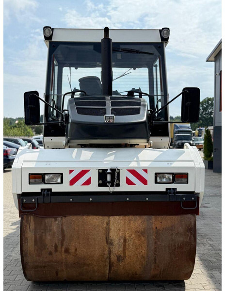 Bomag Walec wibracyjny BOMAG BW 174 AP - AM // Klimatyzacja - Rodillo: foto 4 Bomag Walec wibracyjny BOMAG BW 174 AP - AM // Klimatyzacja - Rodillo: foto 4