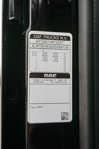 Cabeza tractora DAF 106 / 480 / EURO 6 / ACC / MEGA / I – COOL / LOW DECK / SUPER SP: foto 11