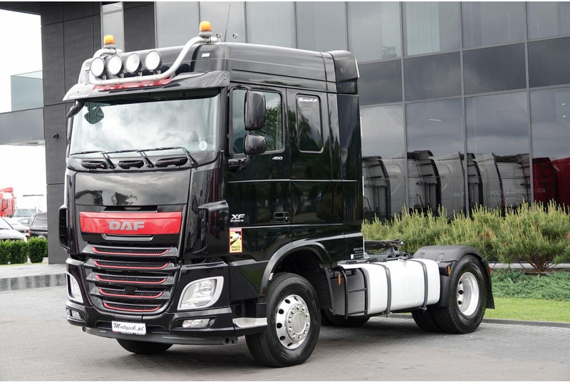 DAF XF 460 / HYDRAULIKA / WYSOKO ZAWIESZONY / OPONY 100% / ALUFELGI - Cabeza tractora: foto 4 DAF XF 460 / HYDRAULIKA / WYSOKO ZAWIESZONY / OPONY 100% / ALUFELGI - Cabeza tractora: foto 4